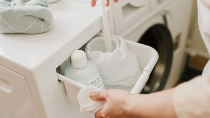 Le meilleur détergent pour votre lave-linge : les conseils d'un expert chimiste